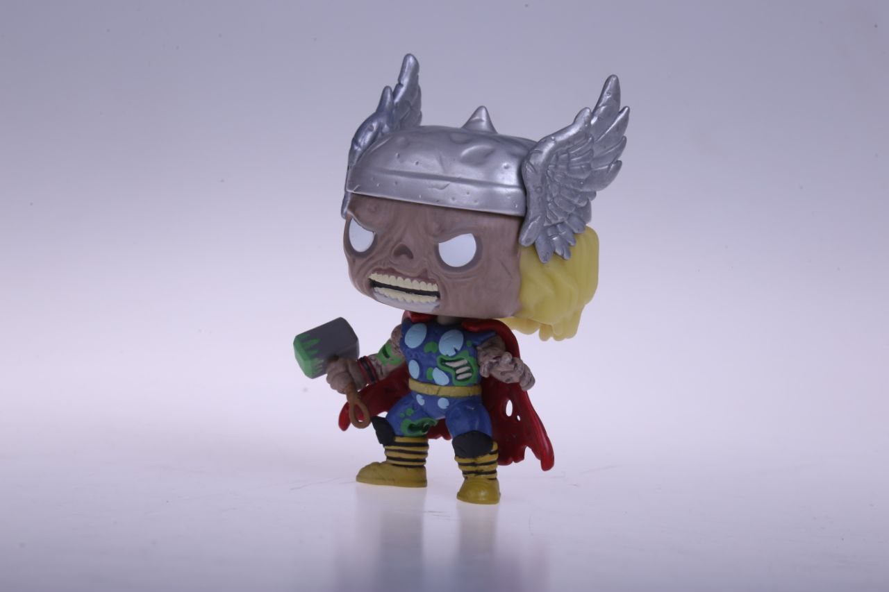 Fanko pop(Zombie Thor)