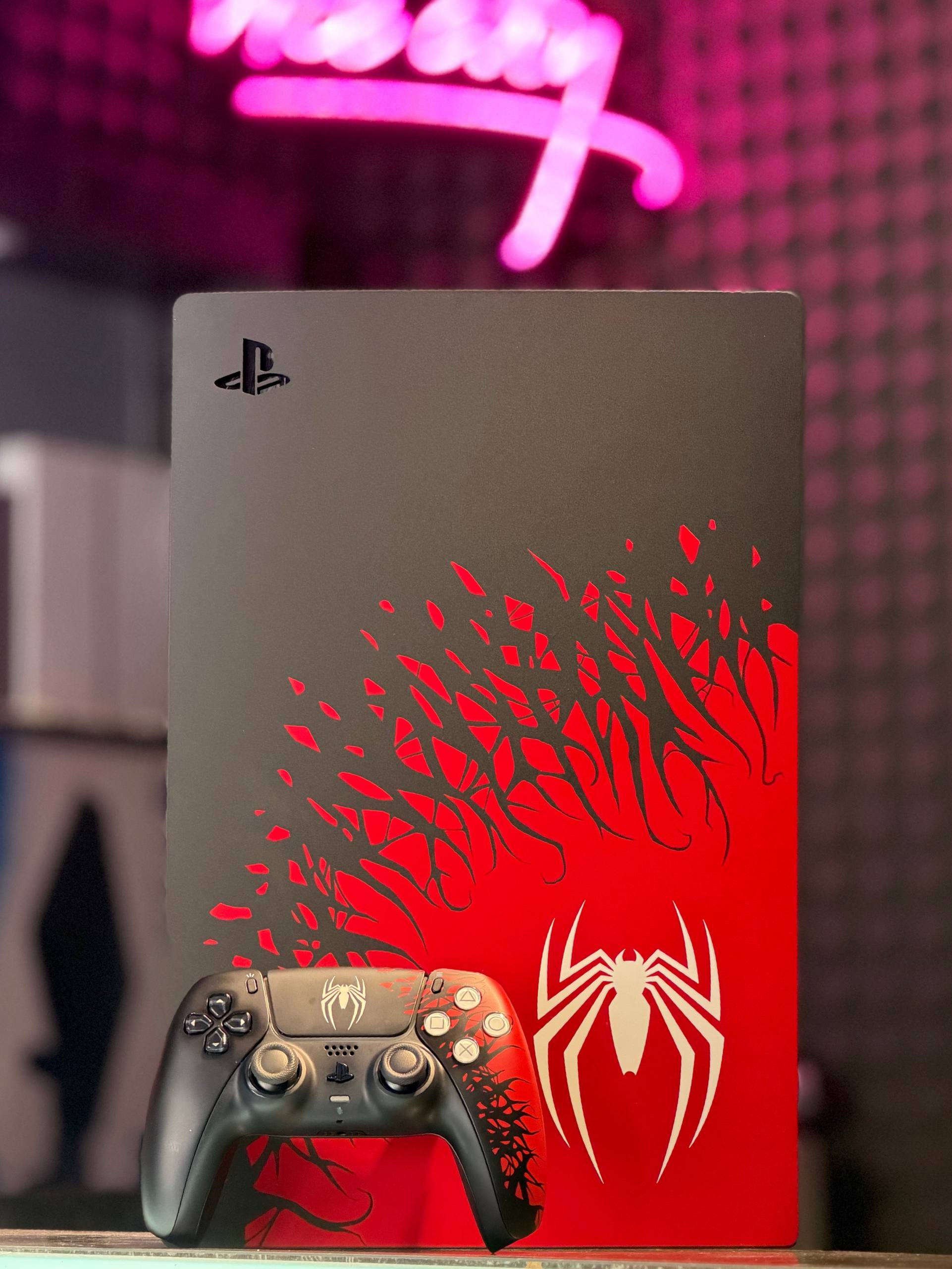 Playstation 5-FAT Standard Limited Edition Spider Man Bundle