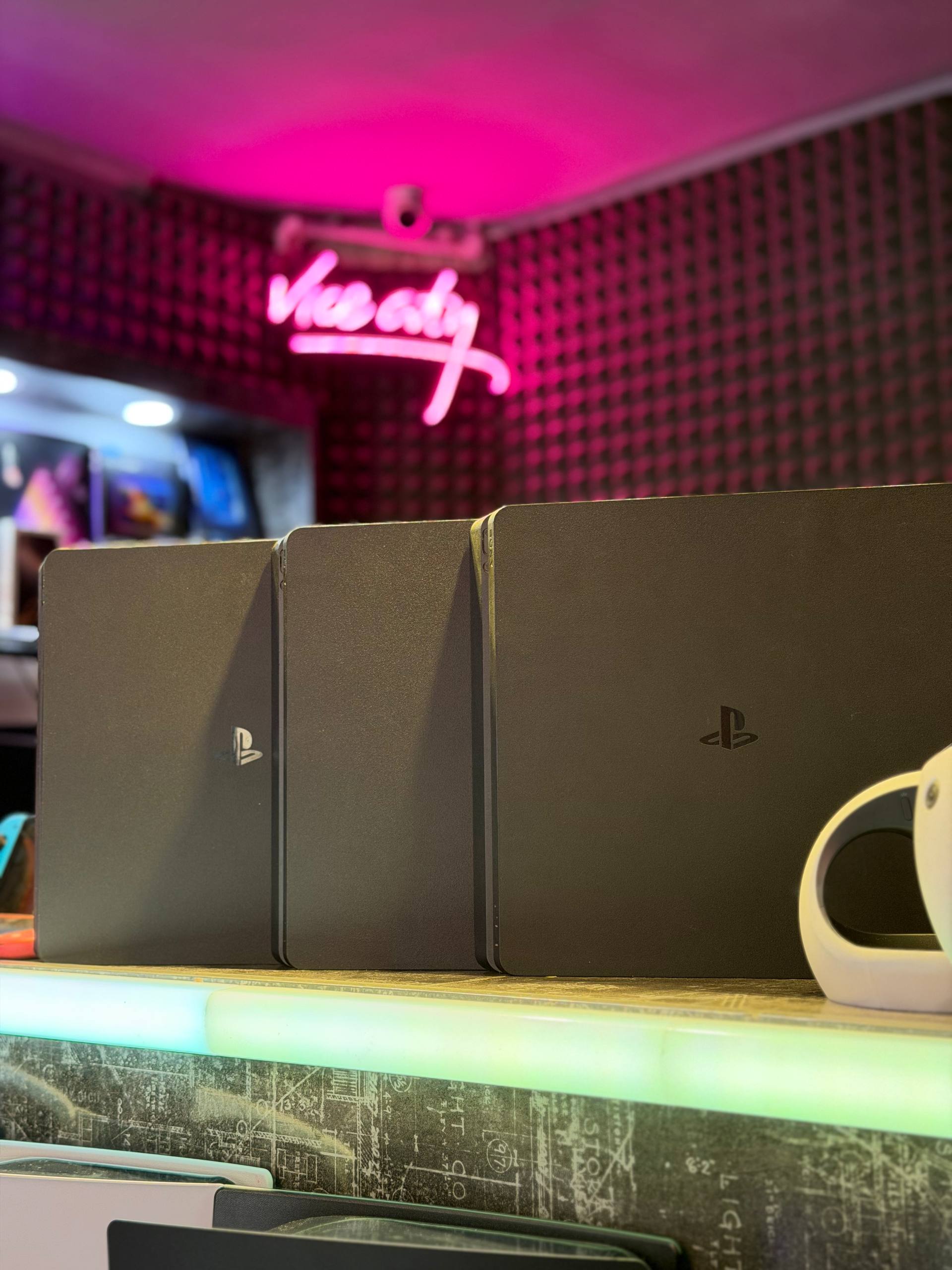 Ps4 slim 1tb account full game  1 daste