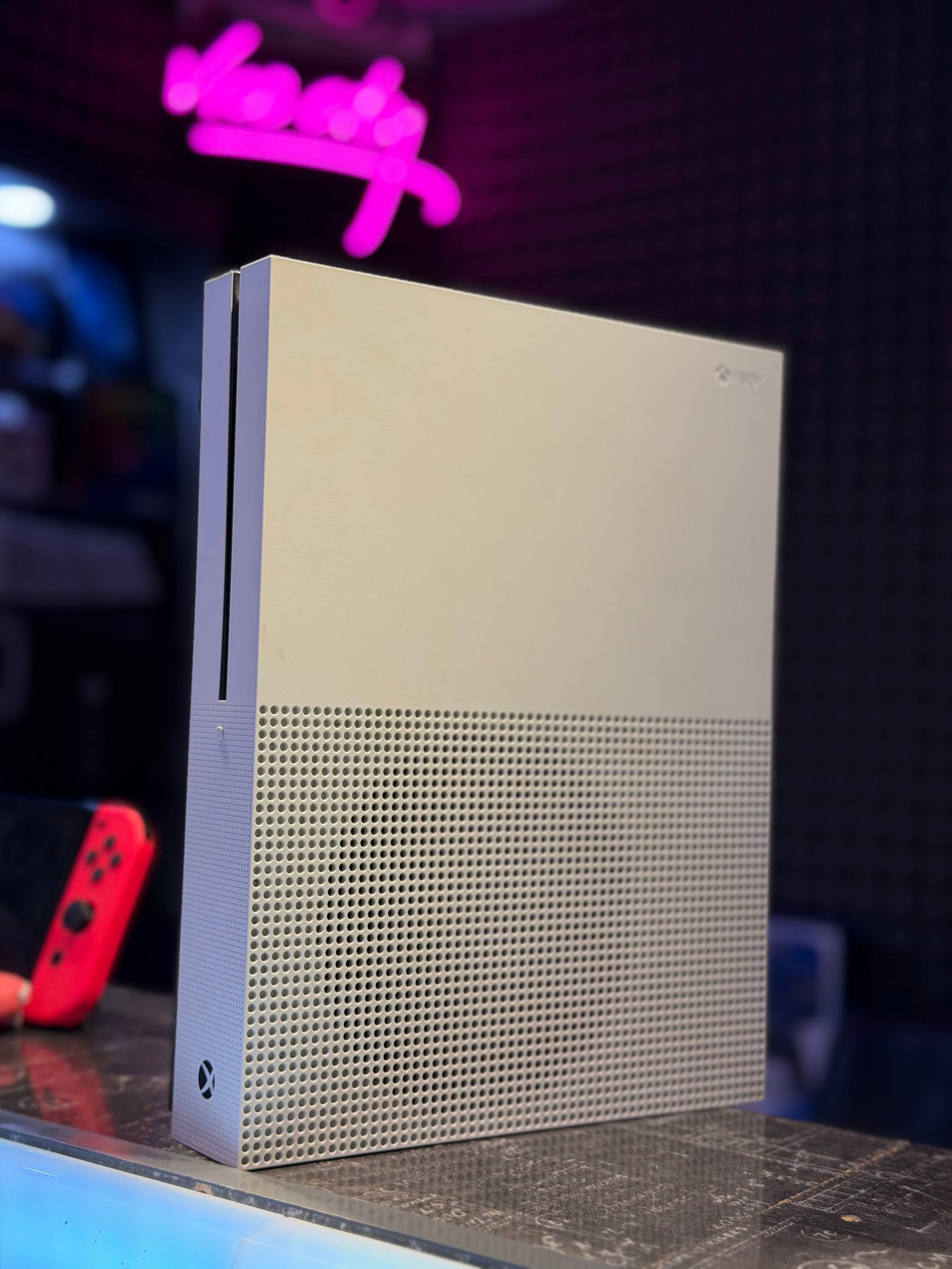 Xbox One S 1TB 2 Daste Asli full game